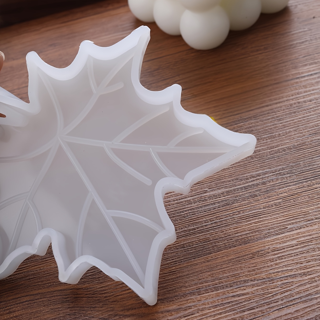 1PC Maple Leaf shaped Silicone - Candle Making Supplies ulasan dan harga